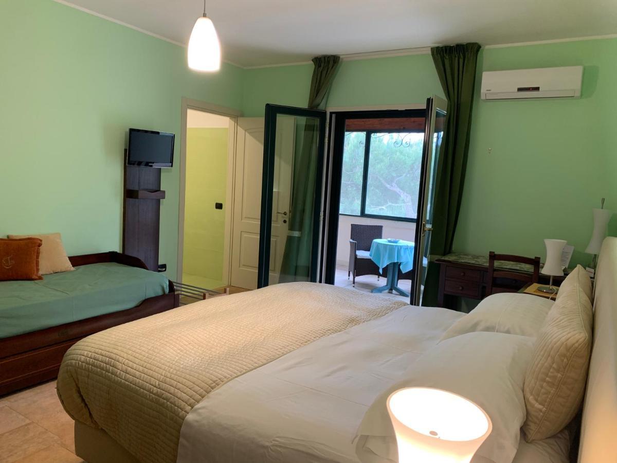 Tenuta Monaci La Murra Carmiano  Exteriör bild